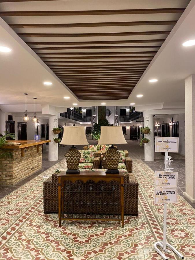Casa Hotel Las Orquideas ซีร์กาเซีย ภายนอก รูปภาพ